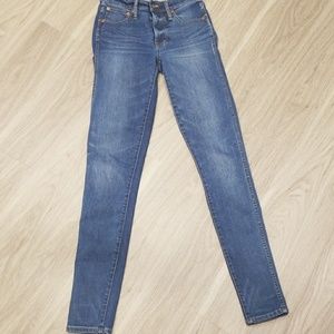 Madewell 9" High Rise Skinny Jeans 26TL